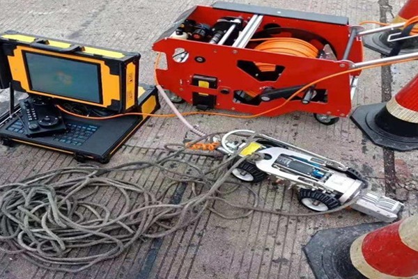 绿春CCTV管道检测机器人